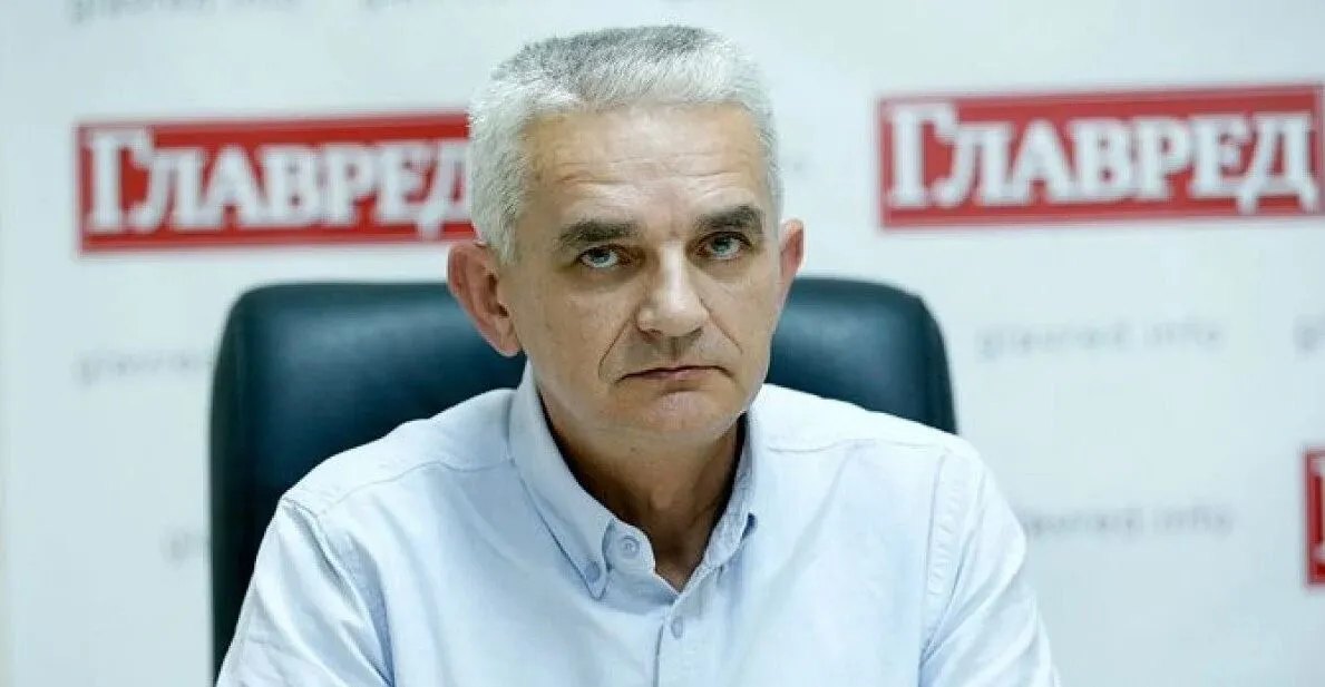 Путін живе у "теплій ванні", читаючи позитивні папочки: Олексій Мельник назвав головну проблему Кремля в Україні